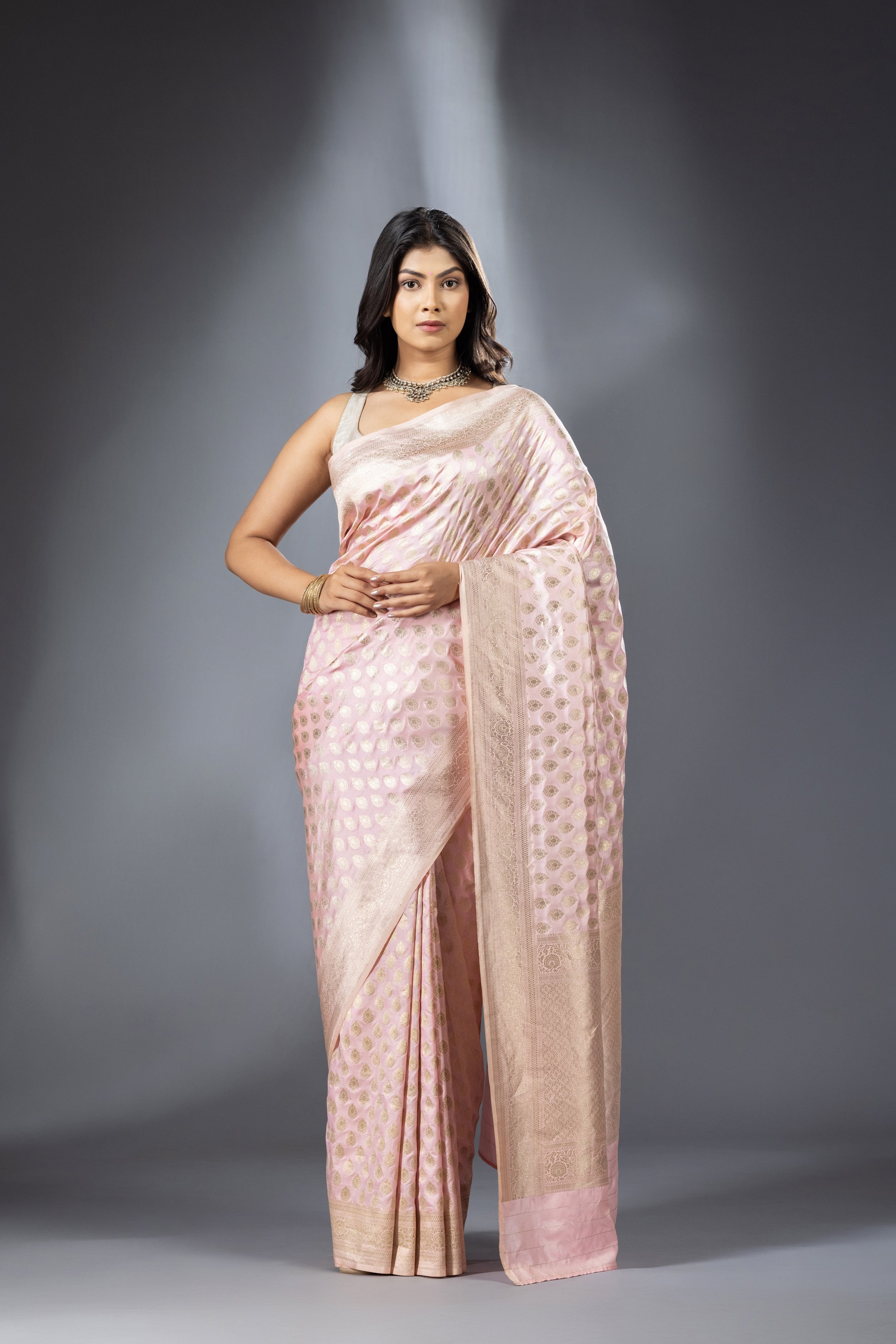 Pearly pink saree