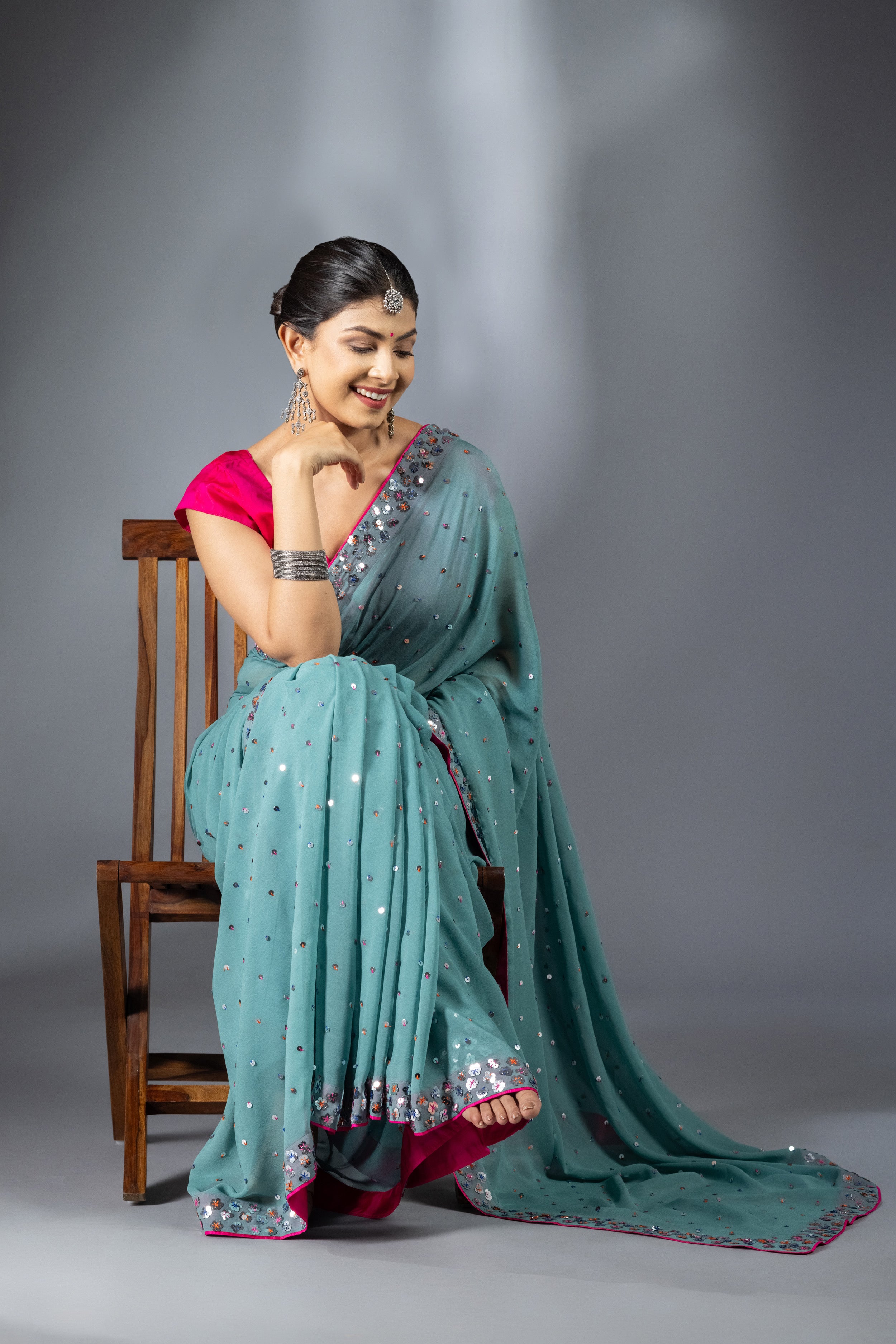 Jhilmilati saree